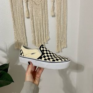 Platform checkered slip on vans!
